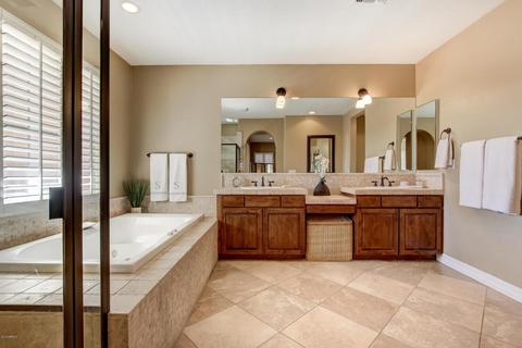 3953 E Sandpiper Dr, Phoenix, AZ 85050 photo 24
