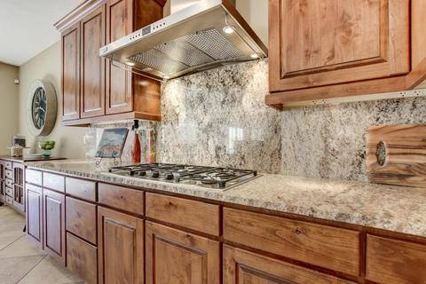 3953 E Sandpiper Dr, Phoenix, AZ 85050 photo 16