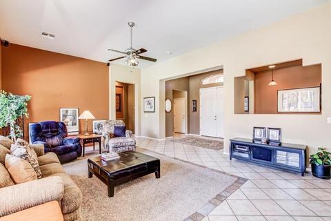 2832 E Stottler Ct, Gilbert, AZ 85296 photo 4