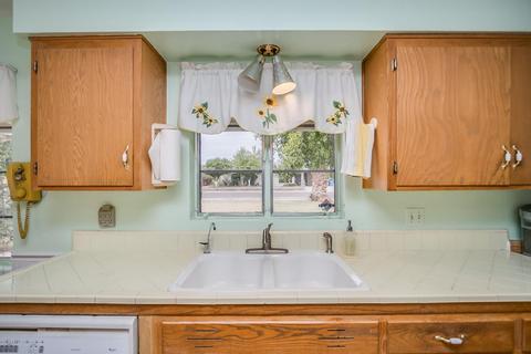 411 E Griswold Rd, Phoenix, AZ 85020 photo 10