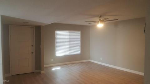 3221 W Becker Ln, Phoenix, AZ 85029 photo 8