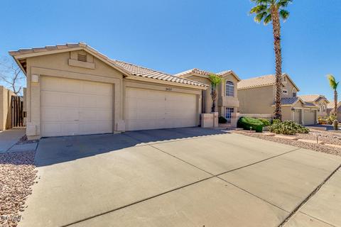 2437 E Rockledge Rd, Phoenix, AZ 85048 photo 2