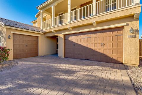 2398 E Lindrick Dr, Gilbert, AZ 85298 photo 9