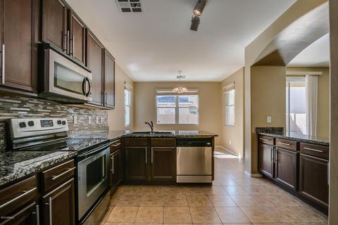2241 E Pecan Rd, Phoenix, AZ 85040 photo 9