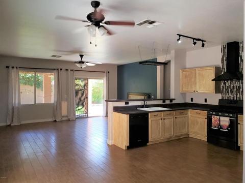 2597 E Ivanhoe Ct, Gilbert, AZ 85295 photo 3