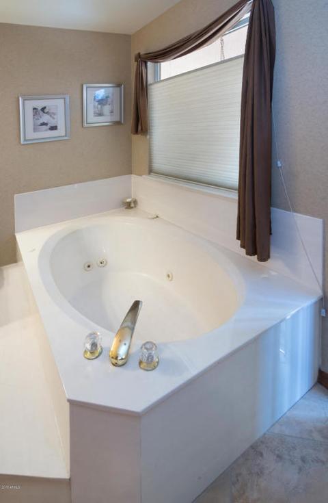 314 S Quail Ln, Gilbert, AZ 85233 photo 23