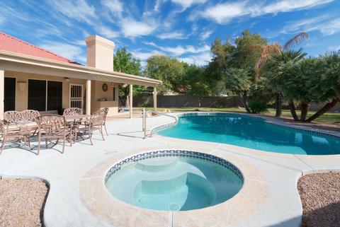 314 S Quail Ln, Gilbert, AZ 85233 photo 3