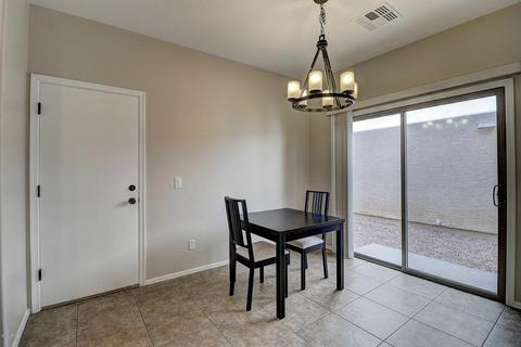 98 E Palomino Dr, Gilbert, AZ 85296 photo 11