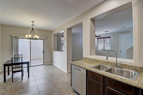 98 E Palomino Dr, Gilbert, AZ 85296 photo 10