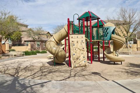 98 E Palomino Dr, Gilbert, AZ 85296 photo 33