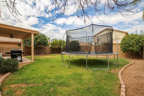 652 E Cantebria Dr, Gilbert, AZ 85296 photo 39