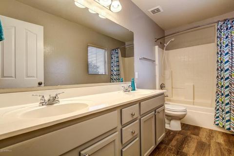 652 E Cantebria Dr, Gilbert, AZ 85296 photo 21
