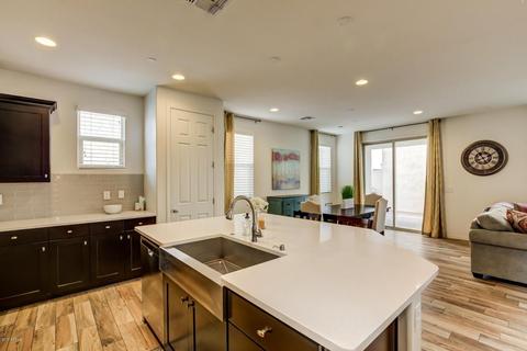 4646 E Beck Ln, Phoenix, AZ 85032 photo 12