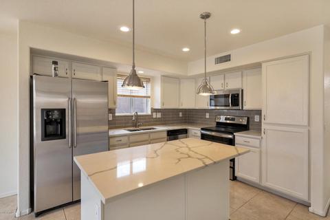 1442 E Comstock Dr, Gilbert, AZ 85296 photo 5