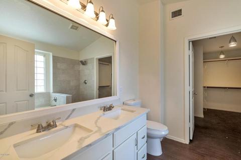 1442 E Comstock Dr, Gilbert, AZ 85296 photo 8