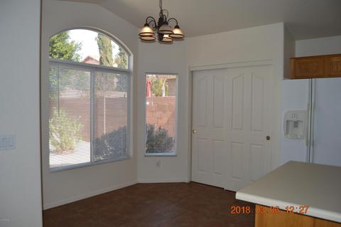 4212 E Cedarwood Ln, Phoenix, AZ 85048 photo 10