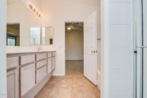 906 E Gary Ln, Phoenix, AZ 85042 photo 18