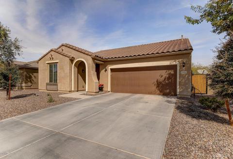2904 E Meadowview Dr, Gilbert, AZ 85298 photo 3