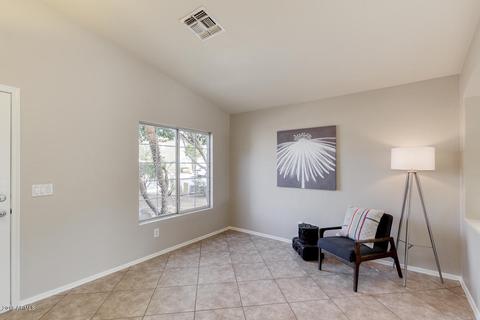 10247 E Diamond Ave, Mesa, AZ 85208 photo 3