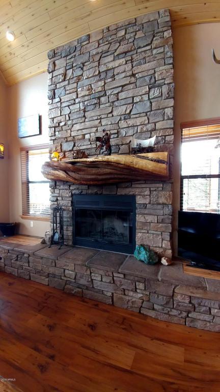 2756 Challenger Dr, Overgaard, AZ 85933 photo 11