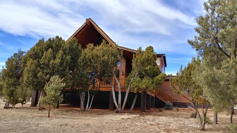 2756 Challenger Dr, Overgaard, AZ 85933 photo 3