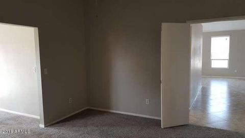 3901 E Graythorn St, Phoenix, AZ 85044 photo 25