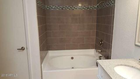 3901 E Graythorn St, Phoenix, AZ 85044 photo 32