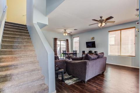1975 E Del Rio St, Gilbert, AZ 85295 photo 3