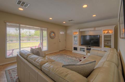 808 E Lawrence Rd, Phoenix, AZ 85014 photo 3
