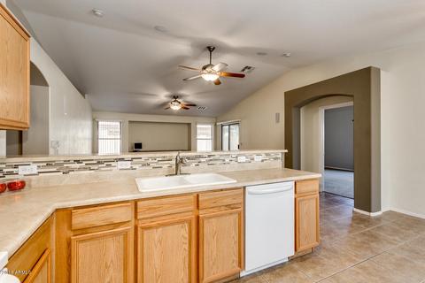 3748 E Timberline Rd, Gilbert, AZ 85297 photo 13