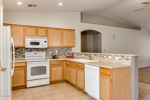 3748 E Timberline Rd, Gilbert, AZ 85297 photo 11