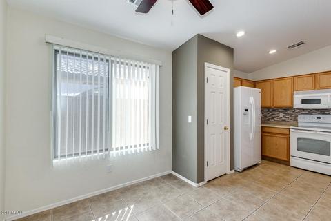 3748 E Timberline Rd, Gilbert, AZ 85297 photo 8