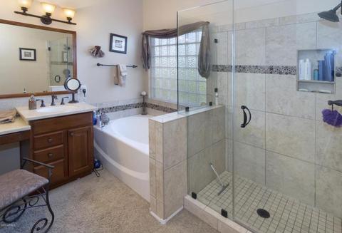 2082 E Amber Ln, Gilbert, AZ 85296 photo 27