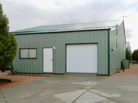 2364 Hangar Row, Overgaard, AZ 85933 photo 3