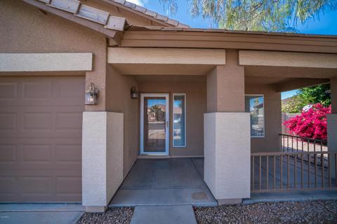 430 N Bridlegate Dr, Gilbert, AZ 85234 photo 2