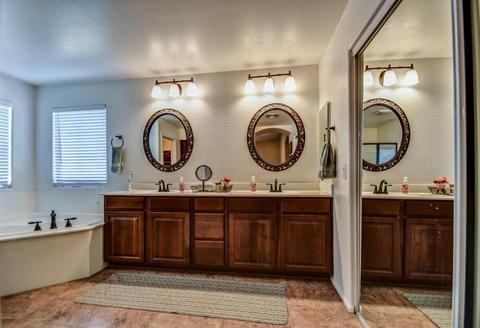5958 S Inez Dr, Gilbert, AZ 85298 photo 35
