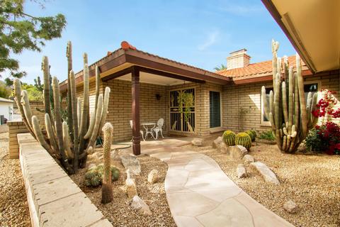 2849 E Mission Ln, Phoenix, AZ 85028 photo 8