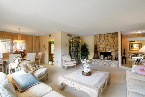 2849 E Mission Ln, Phoenix, AZ 85028 photo 2