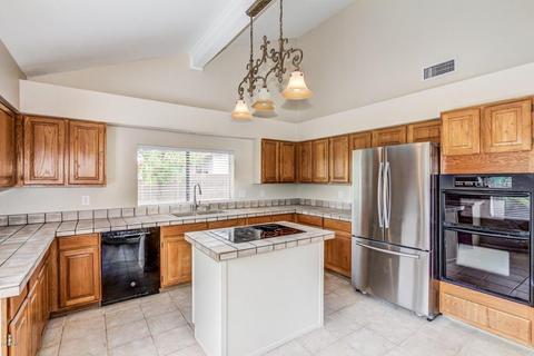 1945 E Citation Ln, Tempe, AZ 85284 photo 13