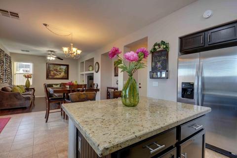 1897 S Starling Dr, Gilbert, AZ 85295 photo 8