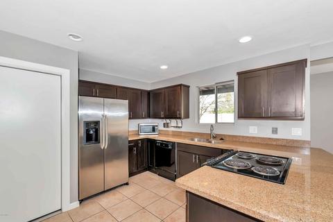 4132 E Cannon Dr, Phoenix, AZ 85028 photo 8