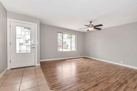 4132 E Cannon Dr, Phoenix, AZ 85028 photo 4