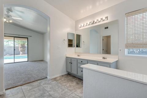 525 W Leah Ave, Gilbert, AZ 85233 photo 17