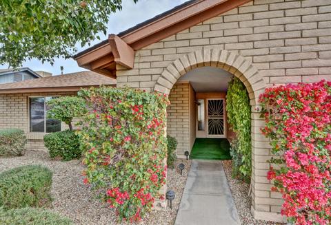 3932 W Aster Dr, Phoenix, AZ 85029 photo 2