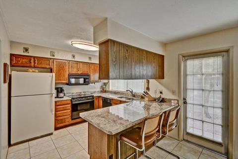 3932 W Aster Dr, Phoenix, AZ 85029 photo 6