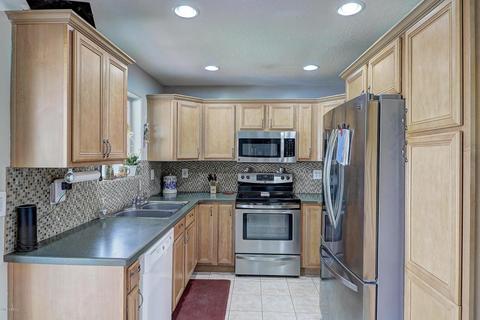 2232 E Marilyn Rd, Phoenix, AZ 85022 photo 9
