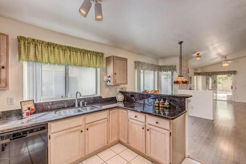 3357 E Lavey Ln, Phoenix, AZ 85032 photo 6