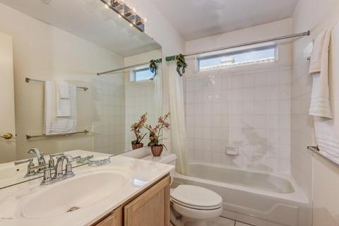 3357 E Lavey Ln, Phoenix, AZ 85032 photo 22