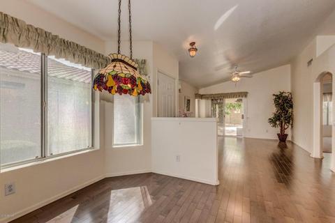 3357 E Lavey Ln, Phoenix, AZ 85032 photo 10