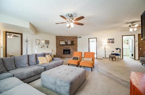 2458 E Ivy St, Mesa, AZ 85213 photo 7